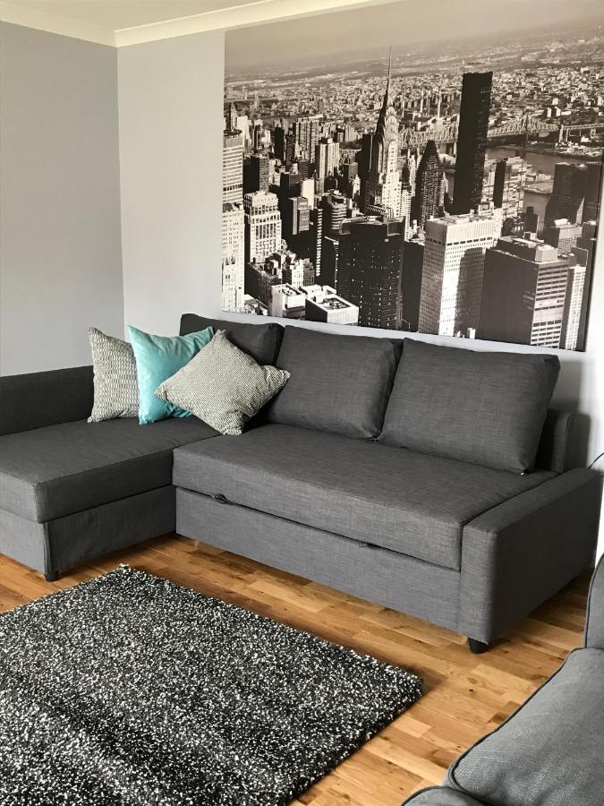 Flat Five, 212 Eaglesham Road, East Kilbride, Glasgow Zewnętrze zdjęcie